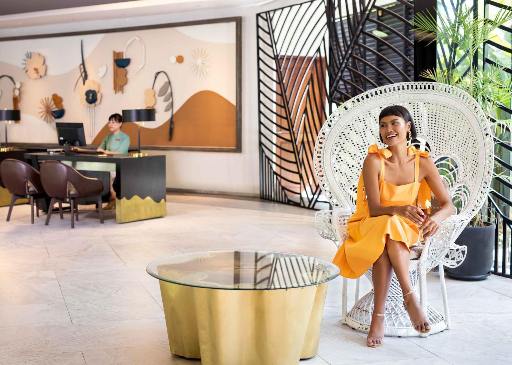 Grand Mercure Bali Seminyak מראה חיצוני תמונה Lobby